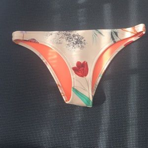 Triangl bikini bottom